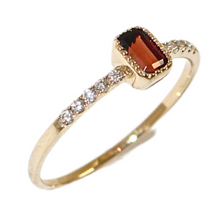 Load image into Gallery viewer, Garnet and Diamond Ring
