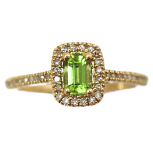 Load image into Gallery viewer, 10ky Peridot and Diamond Ring
