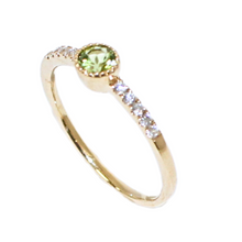 Load image into Gallery viewer, Peridot and Diamond Ring
